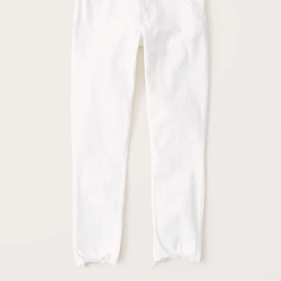 Abercrombie Curve Love High-Rise Skinny Jeans - Picture 4 of 5